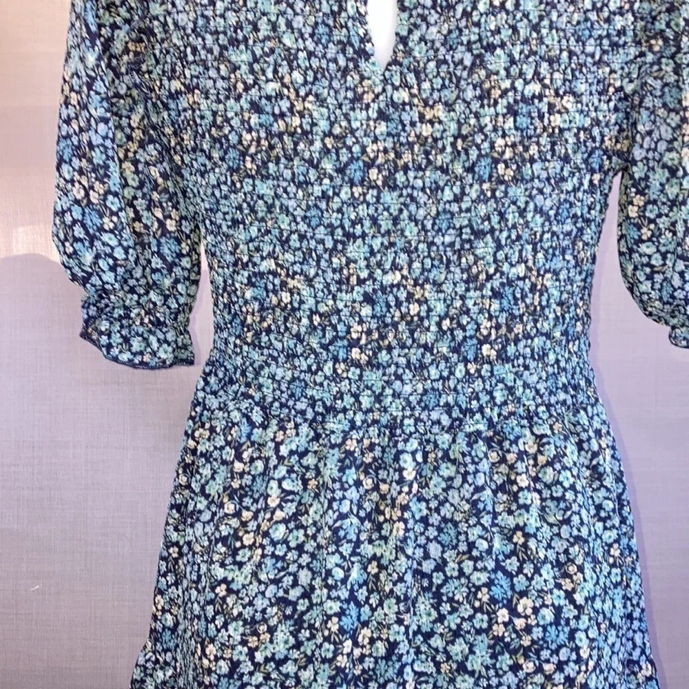 Size small, bohemian floral dress boho tunic with puff sleeves smock dress - Picture 7 of 15